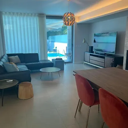 Casa Sunset Feriehus *